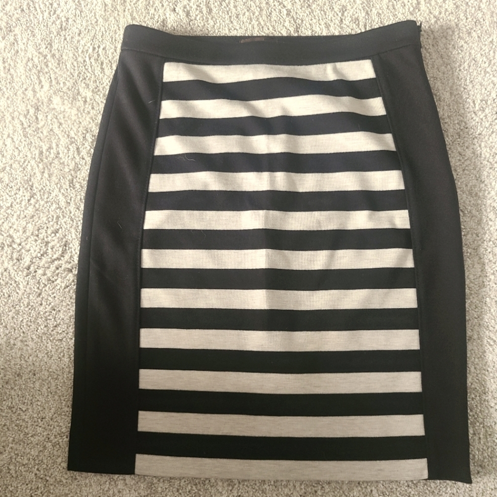 The Limited Pencil Skirt